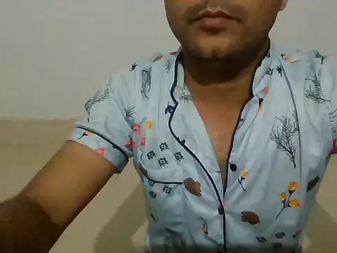 Snapshot of HathodaTyagi123 chatting on December 29, 2024, 5:54 pm HathodaTyagi123 online show from December 29, 2024, 5:54 pm