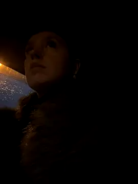 StasyWood online show from December 5, 2025, 1:49 am