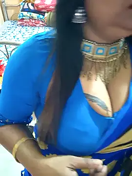 Snapshot of YR-SHIVANI chatting on February 12, 2025, 5:26 am YR-SHIVANI online show from February 12, 2025, 5:26 am