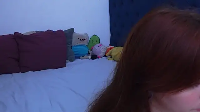 Snapshot of AliciaBasch chatting on November 6, 2025, 2:59 am AliciaBasch online show from November 6, 2025, 2:59 am