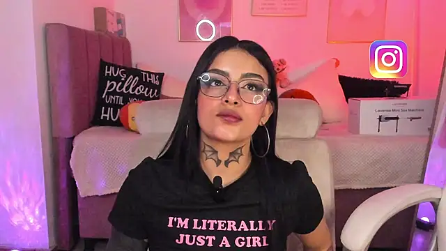 Snapshot of Hinataw33d01 chatting on November 5, 2025, 2:58 am Hinataw33d01 online show from November 5, 2025, 2:58 am