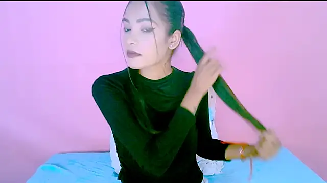 Snapshot of 1SweetIndian chatting on February 18, 2026, 8:00 am 1SweetIndian online show from February 18, 2026, 8:00 am