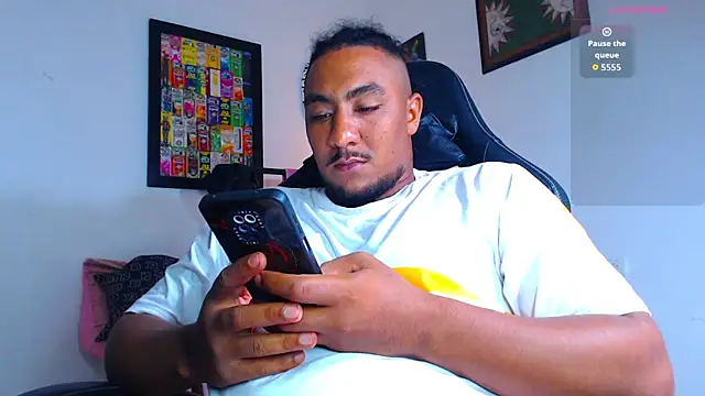 yosoy enzo2020 online show from May 23, 2026, 4:44 am