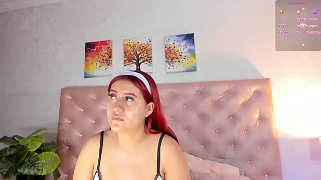 paulinasaeEnz online show from June 10, 2026, 12:39 pm
