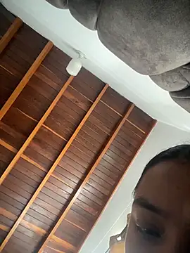 PUSHYLATE online show from November 7, 2025, 8:35 pm