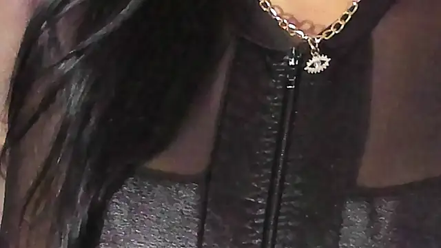 MelissaaCortes online show from November 26, 2025, 1:38 am