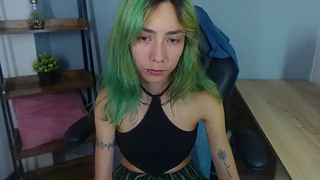 Erika Stevens online show from November 14, 2025, 12:36 am