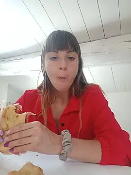 Cristina02 online show from July 17, 2026, 12:24 pm