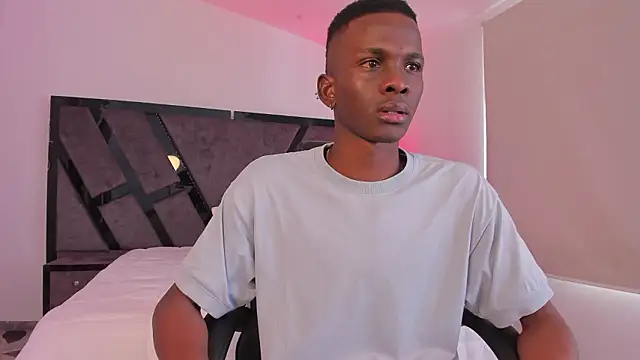 JacksonMuller  online show from March 9, 2026, 1:14 pm