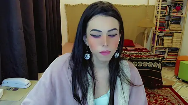 Snapshot of Sophie_Fantasys chatting on March 4, 2026, 4:31 am Sophie Fantasys online show from March 4, 2026, 4:31 am