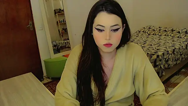 Sophie Fantasys online show from July 14, 2026, 10:05 pm