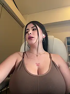 misslollipop04 online show from April 14, 2026, 3:00 am