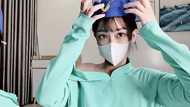 Mono-Stewardesss online show from September 13, 2025, 12:27 pm