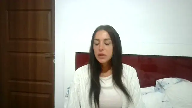 josiexcx online show from March 17, 2026, 2:03 am