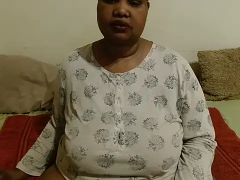 Snapshot of ThickSexyMelons chatting on September 28, 2025, 7:43 pm ThickSexyMelons online show from September 28, 2025, 7:43 pm