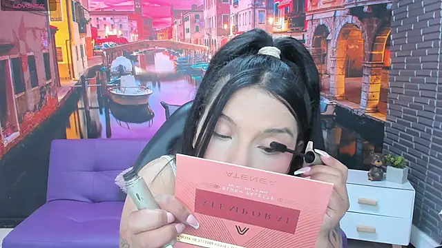 Small naughty  online show from November 24, 2025, 2:06 pm