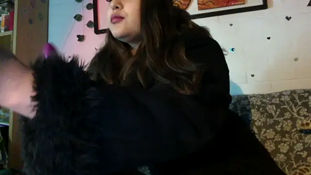 dreamgirl sweet online show from June 1, 2026, 3:51 am