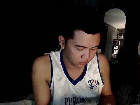 xgregor07 online show from November 22, 2025, 9:35 pm