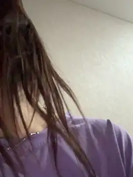 ellie ssexy online show from November 15, 2025, 9:08 pm