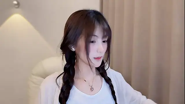 SHUIshui  online show from April 3, 2026, 2:01 pm