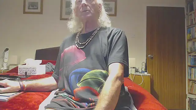 WaverlyKernow online show from December 18, 2025, 10:30 am