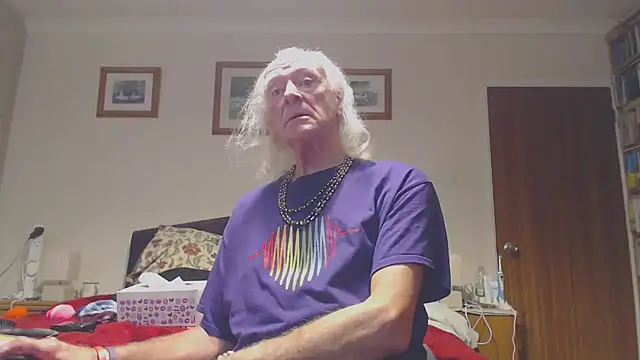 WaverlyKernow online show from November 6, 2025, 11:36 am