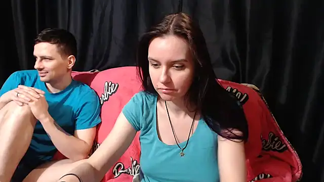 Snapshot of Milana69 chatting on March 9, 2025, 4:11 pm Milana69 online show from March 9, 2025, 4:11 pm