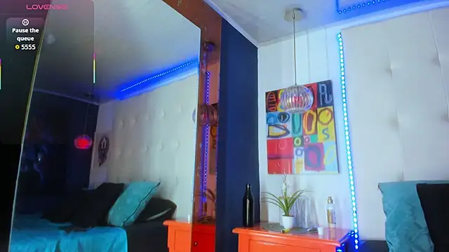 ElianFoxter online show from June 24, 2026, 11:24 pm