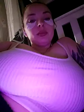 lecherous wife online show from December 20, 2025, 4:54 pm