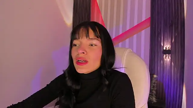 Snapshot of _shantal_smith chatting on May 1, 2026, 1:10 am shantal smith online show from May 1, 2026, 1:10 am