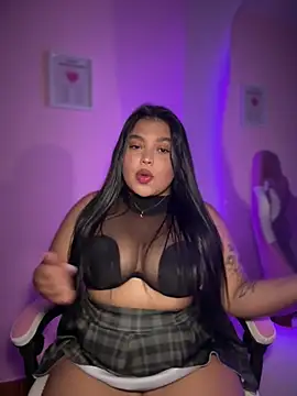 Emily cooper20 online show from July 29, 2026, 11:37 pm