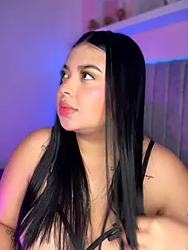 Snapshot of Emily_cooper20 chatting on February 19, 2026, 1:24 am Emily cooper20 online show from February 19, 2026, 1:24 am