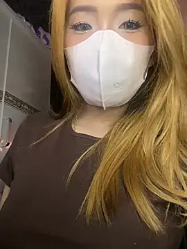 Snapshot of -KathySweet- chatting on March 12, 2025, 3:24 am -KathySweet- online show from March 12, 2025, 3:24 am