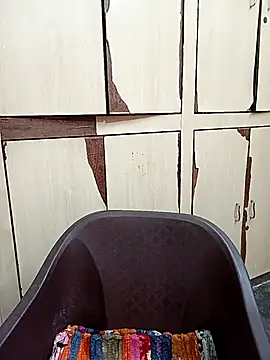 reemacouple007 online show from October 18, 2025, 7:54 am