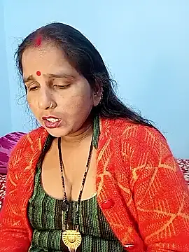 reemacouple007 online show from December 19, 2025, 7:44 am