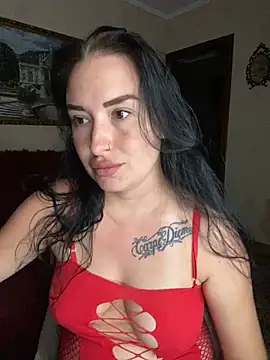 Roxana Bell online show from August 4, 2026, 2:43 pm
