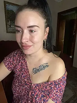 Roxana Bell online show from July 31, 2026, 10:14 am