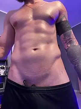 Snapshot of MachineDien chatting on April 1, 2026, 6:16 pm MachineDien online show from April 1, 2026, 6:16 pm