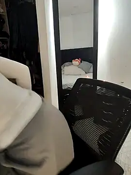 tata laima   online show from October 8, 2025, 2:18 pm