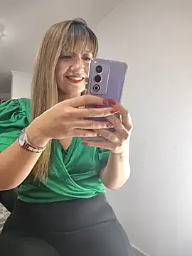 tata laima   online show from November 5, 2025, 3:48 pm