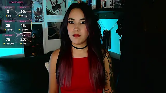 BLACKTSUKI7  online show from December 4, 2025, 9:14 pm