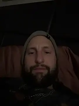 BobbyQ29 online show from February 8, 2026, 7:28 am