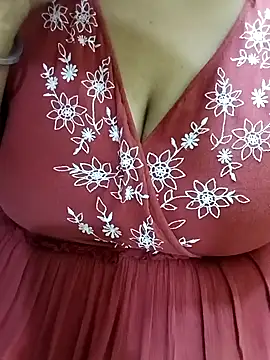 Ravina patil1 online show from November 10, 2025, 5:29 pm