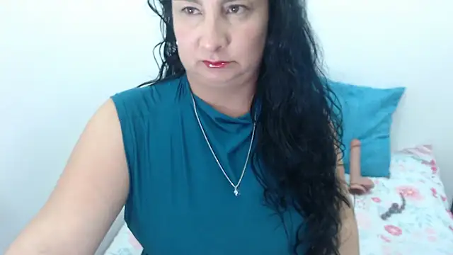 Snapshot of Ashyle chatting on January 17, 2026, 11:41 pm Ashyle online show from January 17, 2026, 11:41 pm