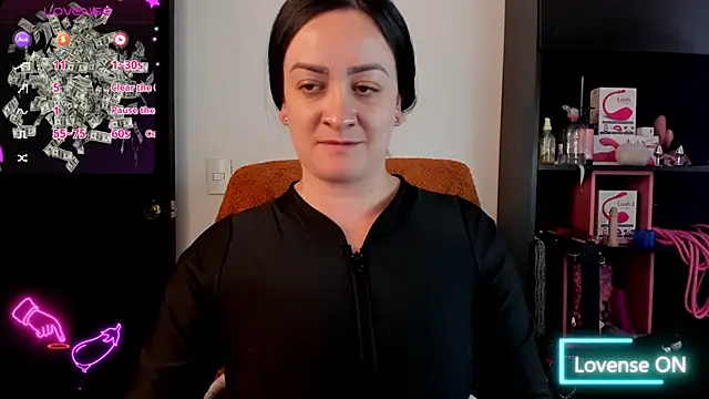 sara goodgirl13 online show from July 25, 2026, 3:18 pm