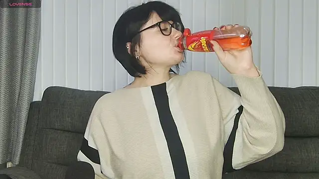 Snapshot of SquirtingIrishShannon chatting on February 24, 2025, 6:04 pm SquirtingIrishShannon online show from February 24, 2025, 6:04 pm