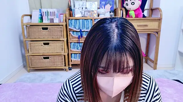 Megu Melon online show from May 28, 2026, 12:44 pm
