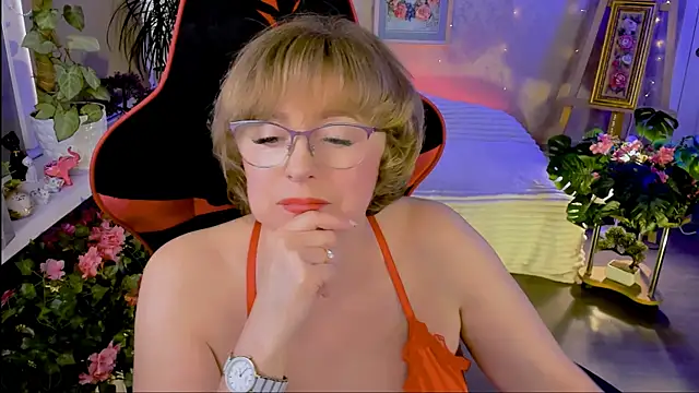 sugar vivien online show from July 10, 2026, 1:11 pm