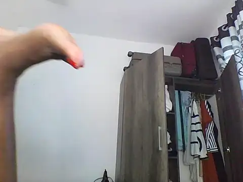 Cute princcess online show from March 31, 2026, 2:41 pm