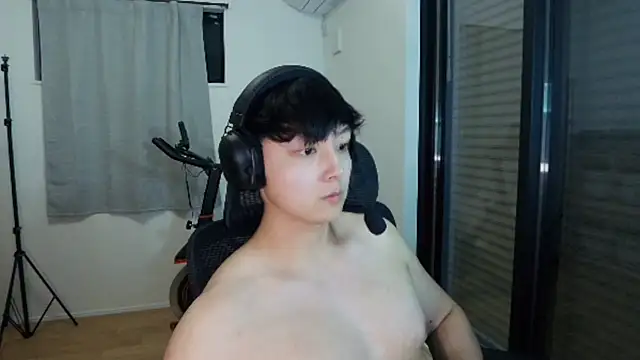 Tkcqcc online show from October 13, 2025, 12:07 pm